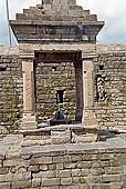 Baijnath Temple - auxiliary shrines 